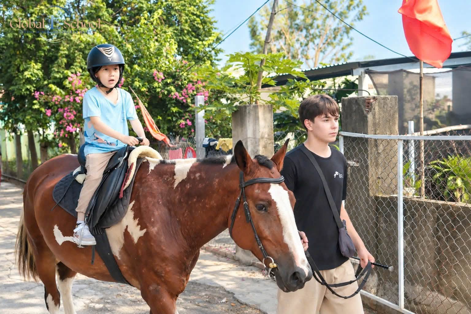GES STUDENTS EXPERIENCE HORSE RIDING 